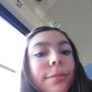 Meet your Posher, Emilia